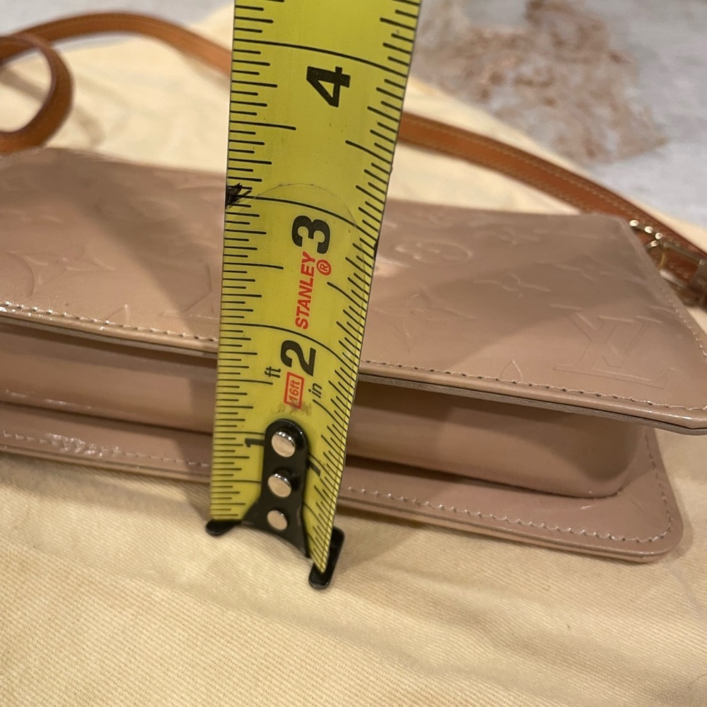 Louis Vuitton Vernis Lexington Patent Leather Bag - Picture 13 of 13